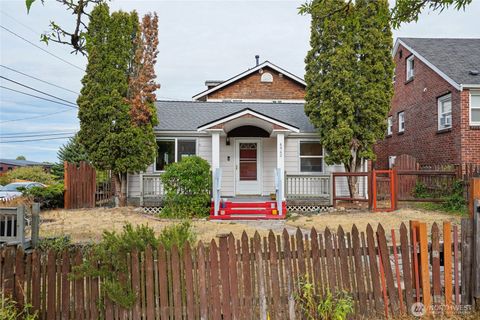 Photo of 6902 35th Avenue SW, Seattle, WA 98126 (MLS # 2417917) Photo of 6902 35th Avenue SW, Seattle, WA 98126 (MLS # 2417917)
