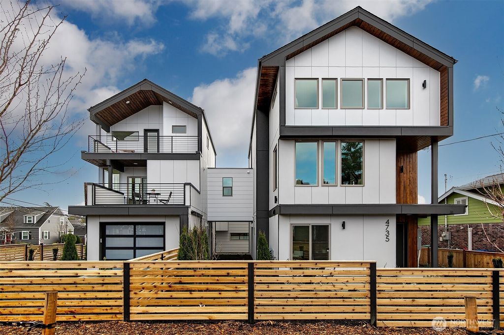 Photo of 5305 48th Avenue S, Seattle, WA 98118 (MLS # 2357299)