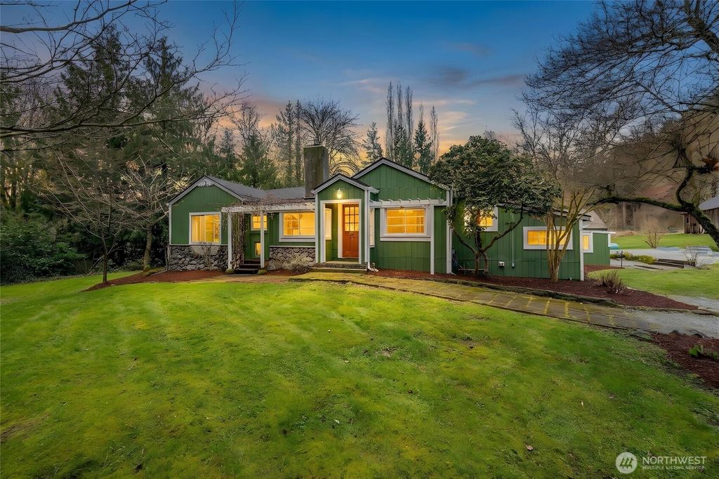 Photo of 21260 Lake Sixteen Road, Mount Vernon, WA 98274 (MLS # 2492122)