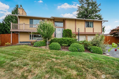 Photo of 1104 134th Street Ct S, Tacoma, WA 98444 (MLS # 2575974)