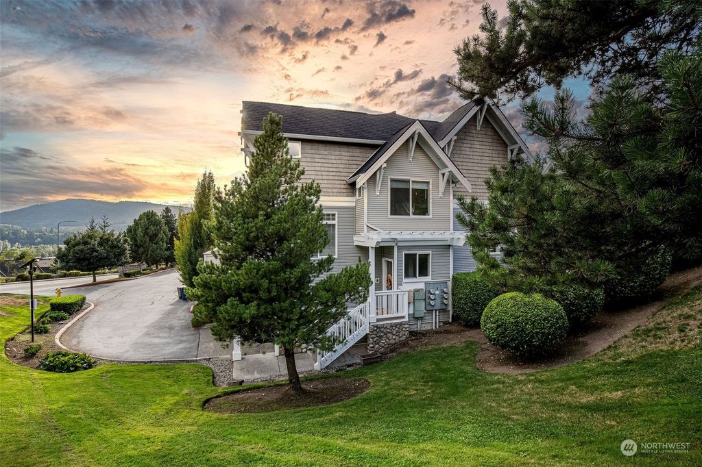 Photo of 23120 SE Black Nugget Road #A6, Issaquah, WA 98029 (MLS # 2158634)