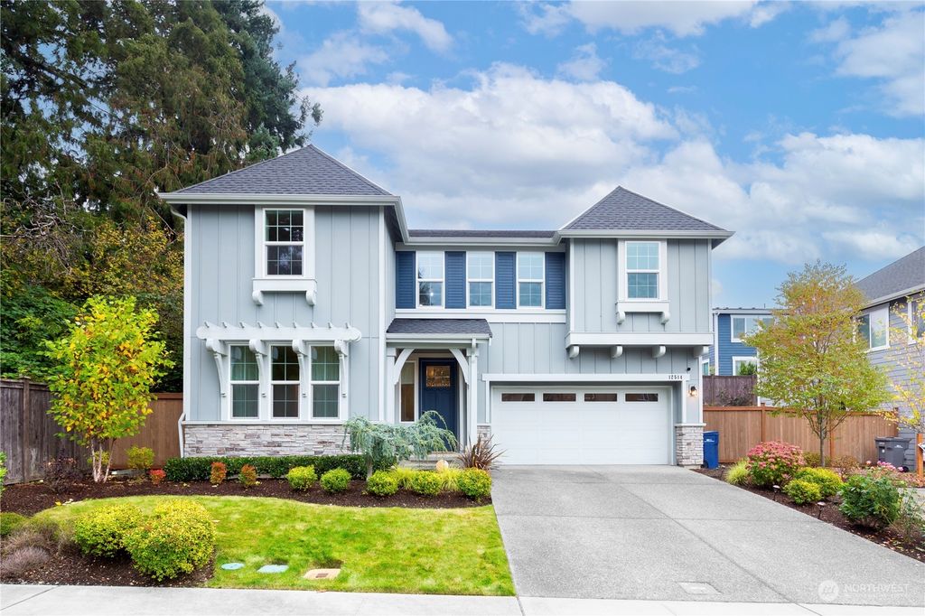 Photo of 12514 79th Avenue NE, Kirkland, WA 98034 (MLS # 2172165)