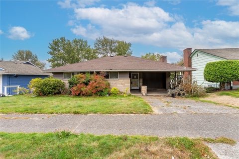 Photo of 4021 46th Avenue S, Seattle, WA 98118 (MLS # 2595285)