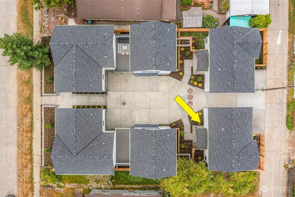 Photo of 8449 18th Avenue SW, Seattle, WA 98106 (MLS # 2190689)