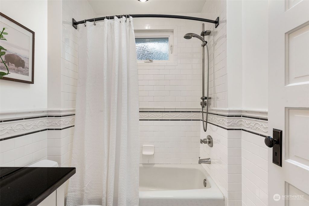 listing image 9362266873658577849