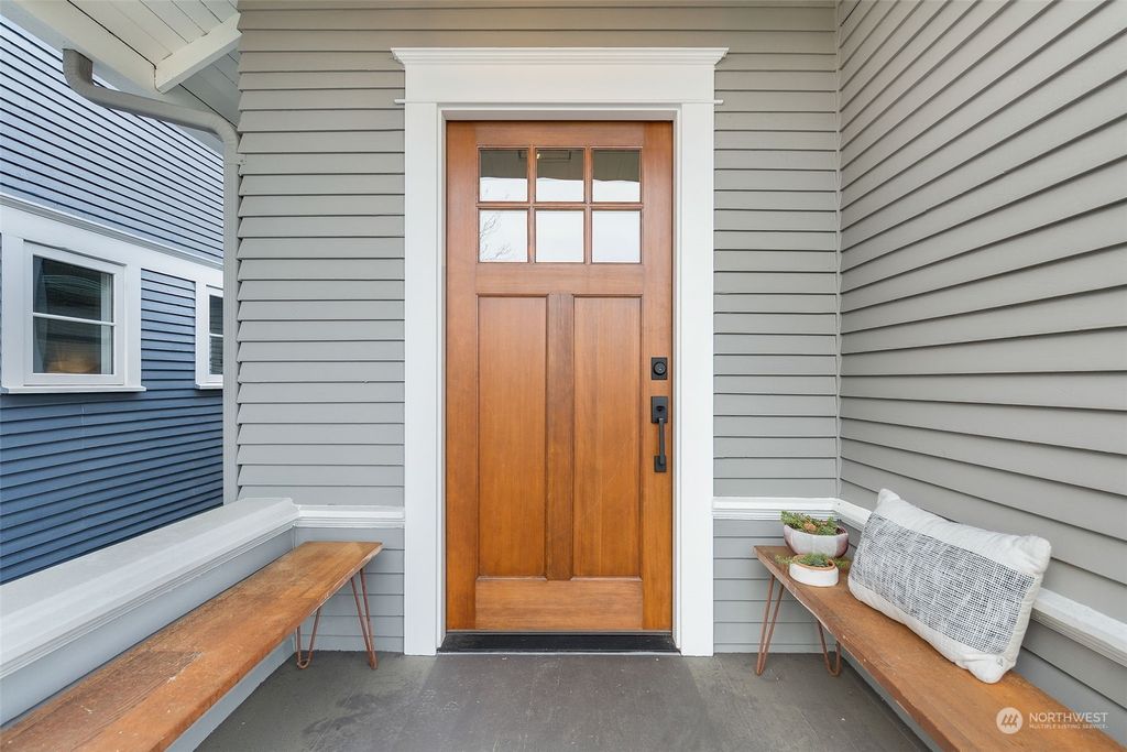 listing image 9369500805618963252