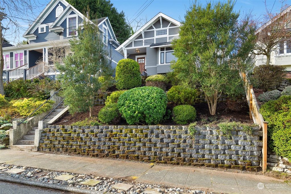 listing image 9360339792792354817