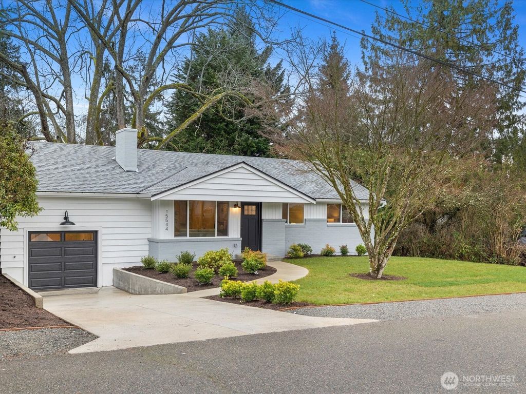 Photo of 15544 30th Avenue NE, Shoreline, WA 98155 (MLS # 2465668)