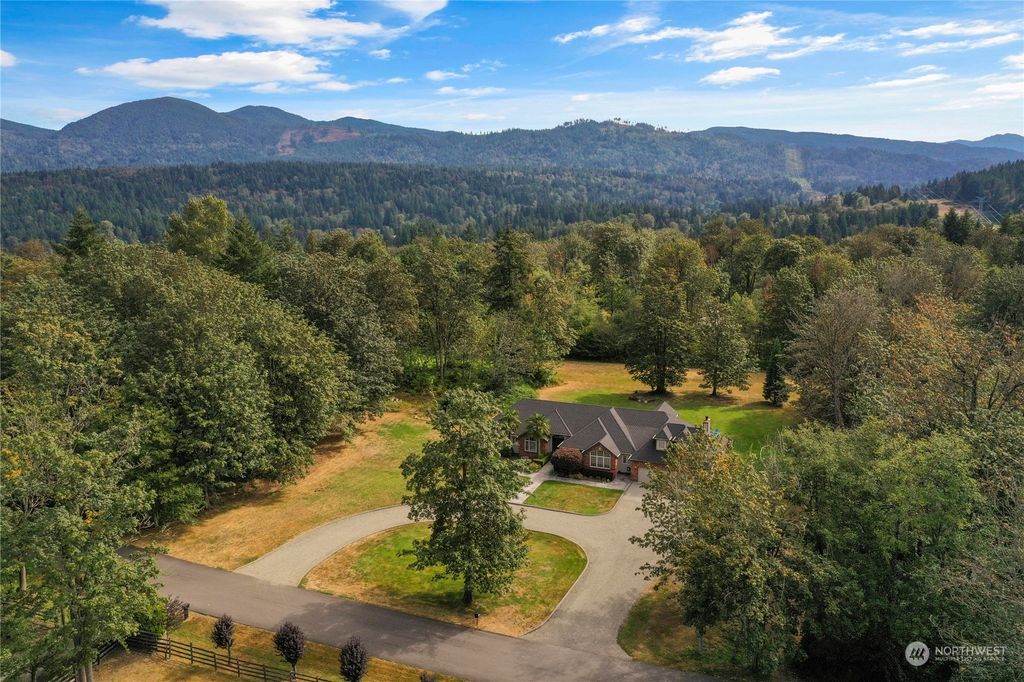 Photo of 16214 230th Avenue SE, Maple Valley, WA 98038 (MLS # 2169888)