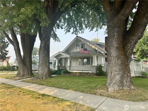 Photo of 403 NW Main Avenue, Wilbur, WA 99185 (MLS # 2430182)