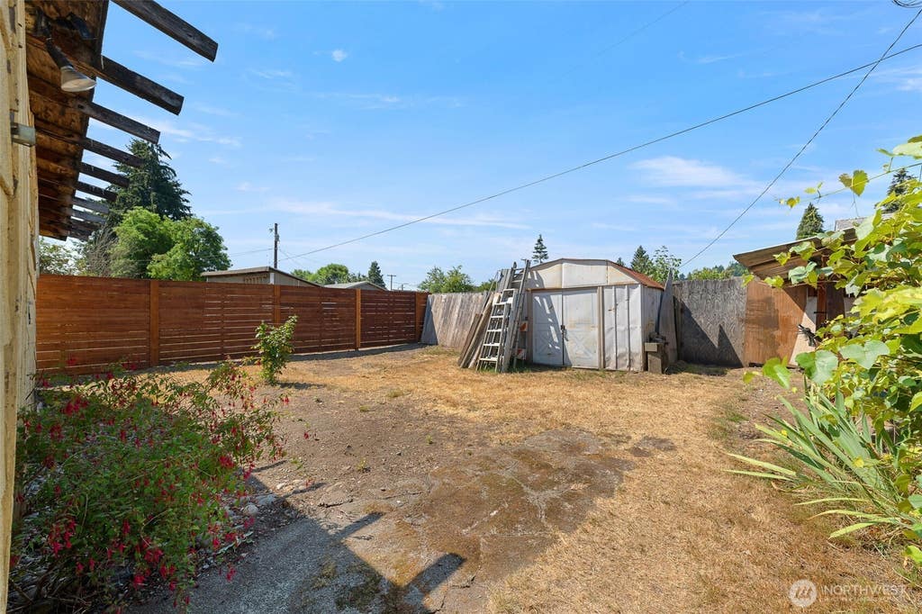 Photo of 2021 N Tower Avenue, Centralia, WA 98531 (MLS # 2571665)