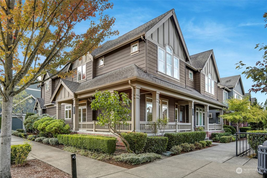 Photo of 1797 11th Lane NE #1231, Issaquah, WA 98029 (MLS # 2295464)