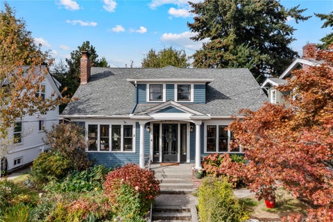 Photo of 3117 Broadway E, Seattle, WA 98102 (MLS # 2589394)