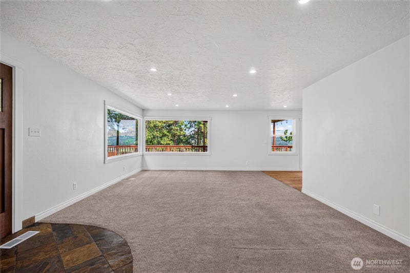 3995 Zager Road