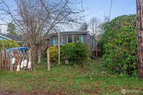 Photo of 27508 V Street, Ocean Park, WA 98640 (MLS # 2427560)