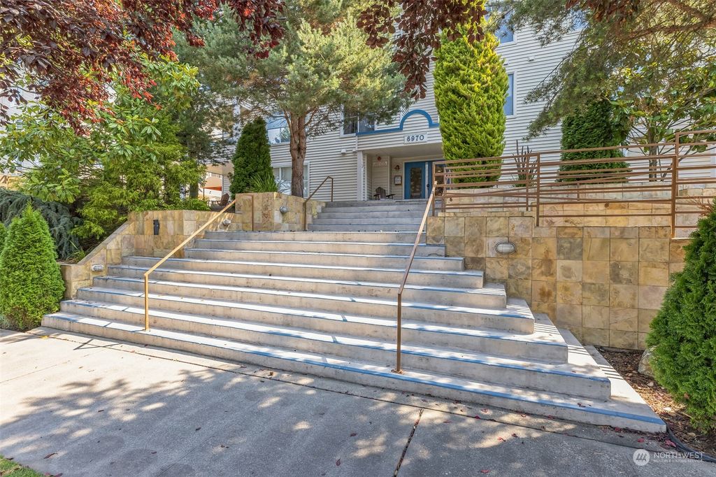 Photo of 6970 California Ave Avenue SW #B209, Seattle, WA 98136 (MLS # 2154614)