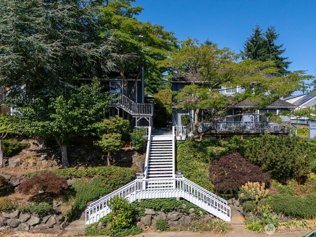 Photo of 3217 48th Avenue SW, Seattle, WA 98116 (MLS # 2395104)