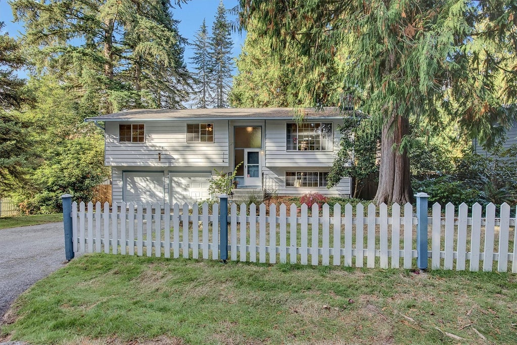 Photo of 19806 34th Drive SE, Bothell, WA 98012 (MLS # 2598001)