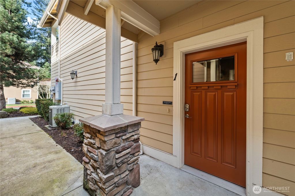 Photo of 21900 SE 242nd Street #E-1, Maple Valley, WA 98038 (MLS # 2491060)