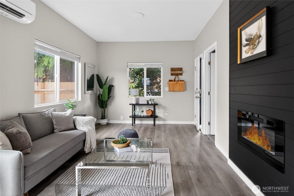 Photo of 2415 Cedar Street #A, Everett, WA 98201 (MLS # 2493981)