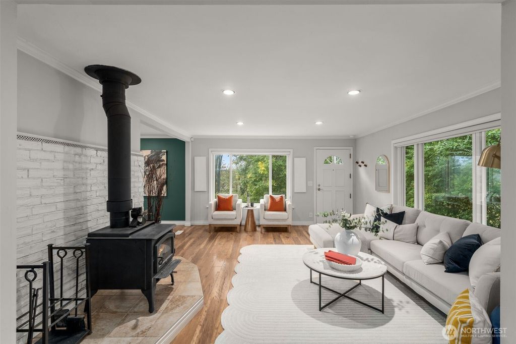 Photo of 3928 S Pilgrim St, Seattle, WA 98118 (MLS # 2440596)