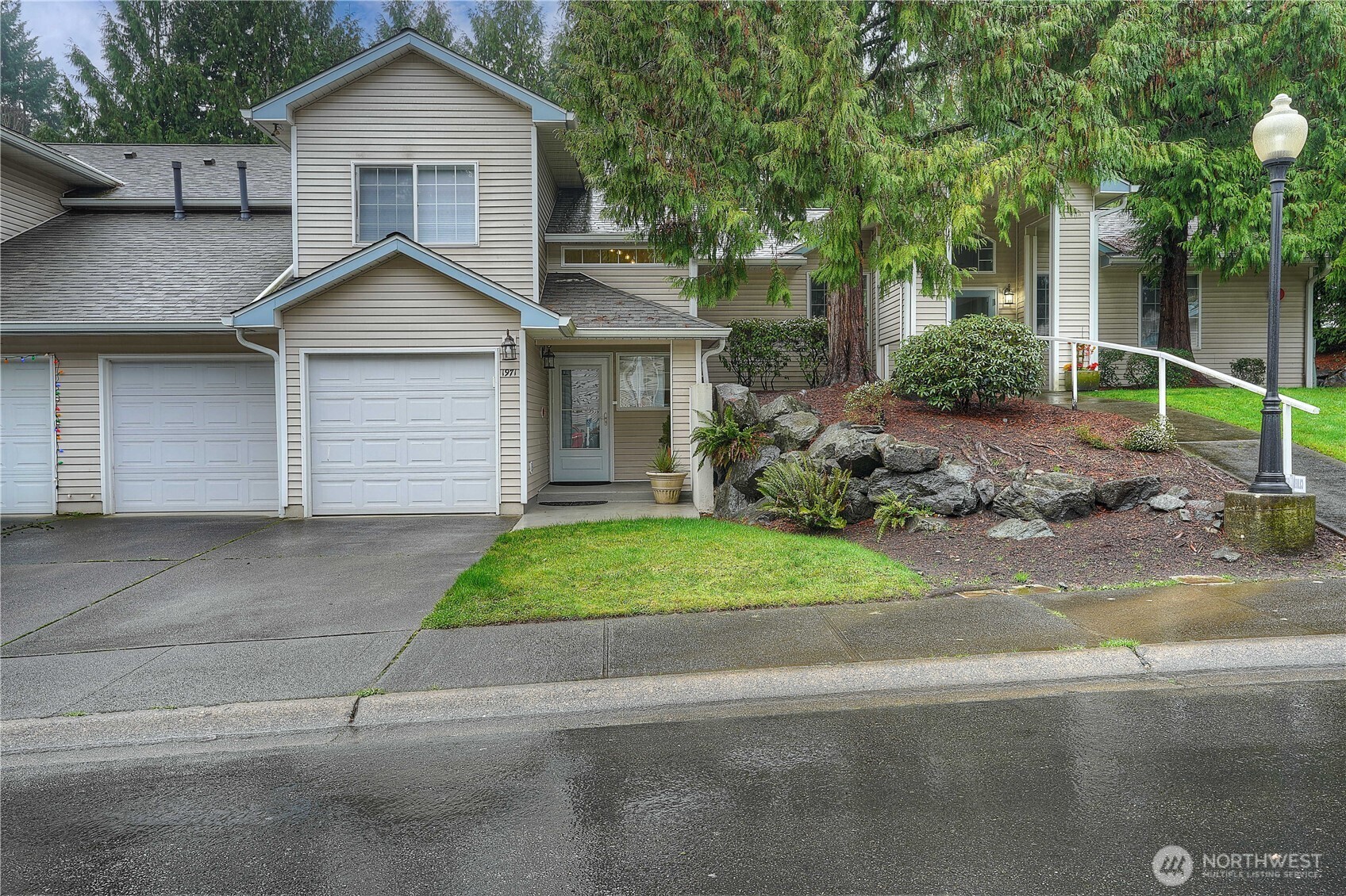 1971 S 368th Place 902