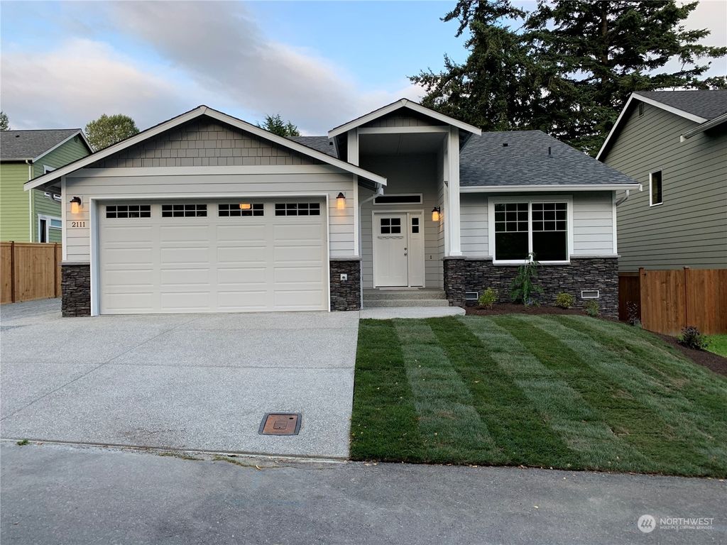 Photo of 1401 126th Street SE, Everett, WA 98208 (MLS # 2207043)