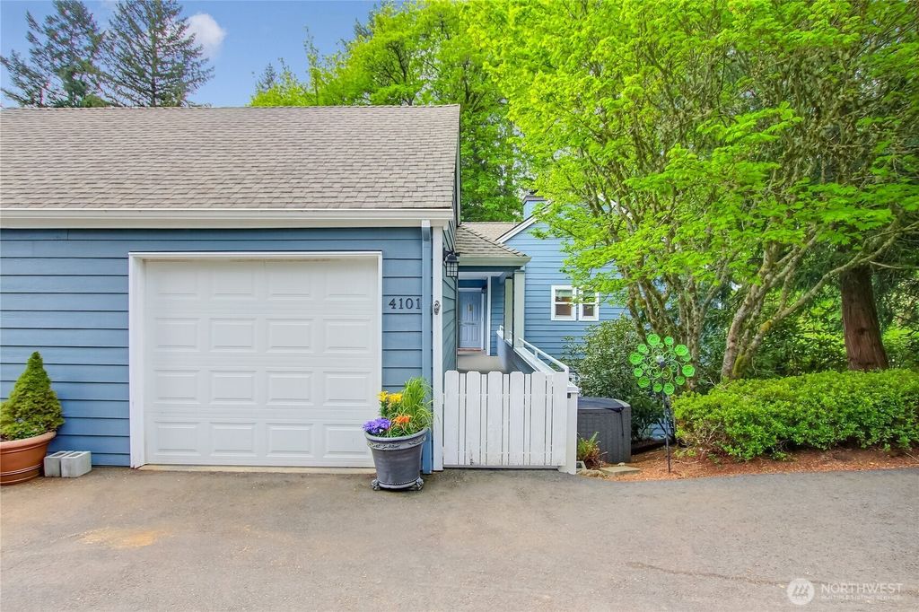 Photo of 4101 220th Place SE #2053, Issaquah, WA 98029 (MLS # 2514124)