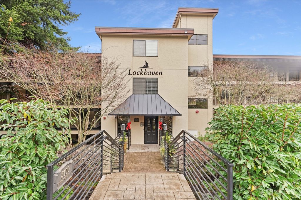 Photo of 3100 West Commodore Way #205, Seattle, WA 98199 (MLS # 2315084)