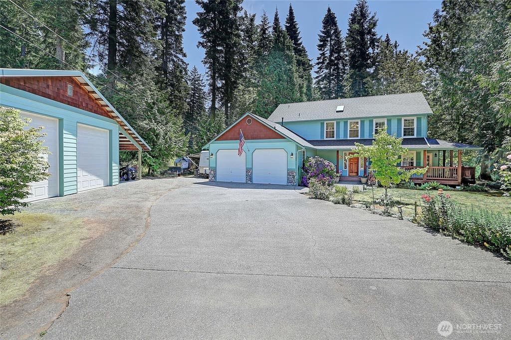 Photo of 2289 Moody Lane Lane, Camano Island, WA 98282 (MLS # 2556124)