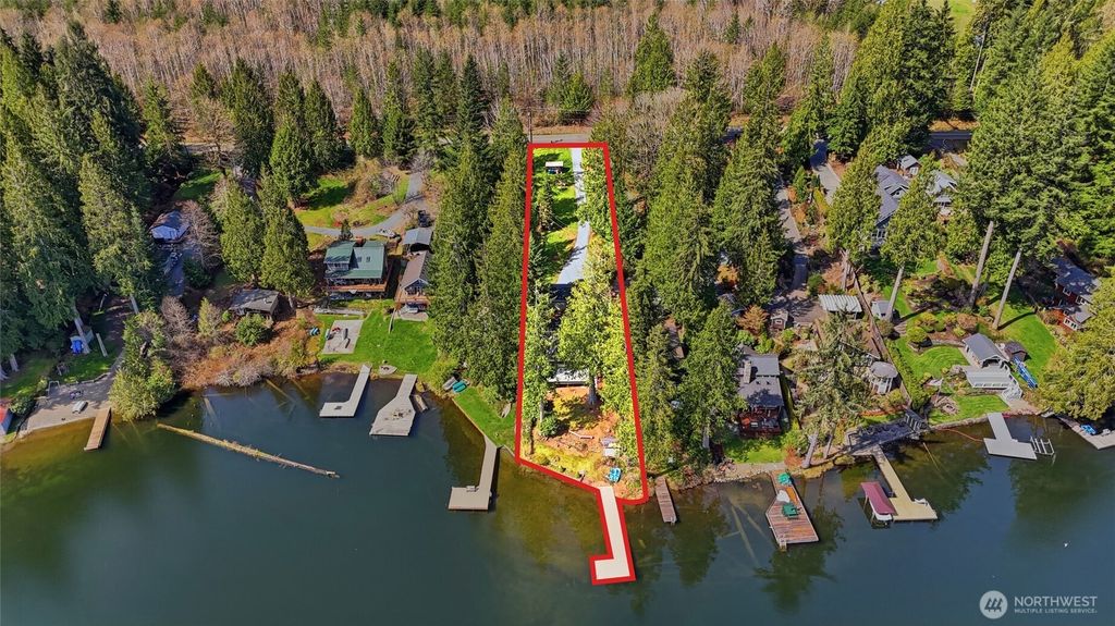 Photo of 231 NW Lake Roesiger Road, Snohomish, WA 98290 (MLS # 2506121)