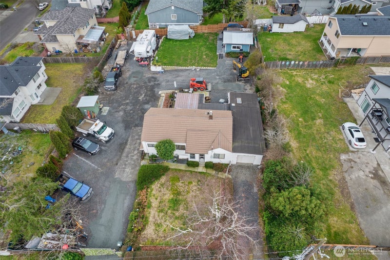 2416 NE 16th Street