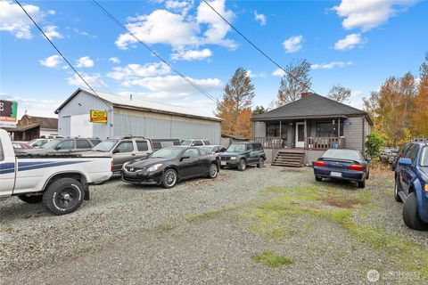 Photo of 2401 Old Hwy 99 S Road, Mount Vernon, WA 98273 (MLS # 2463464)