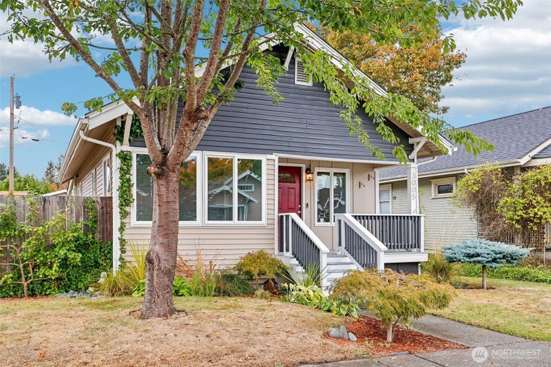 3005 Victor Place