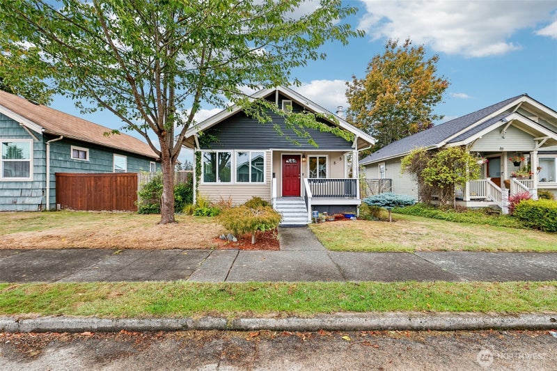 3005 Victor Place