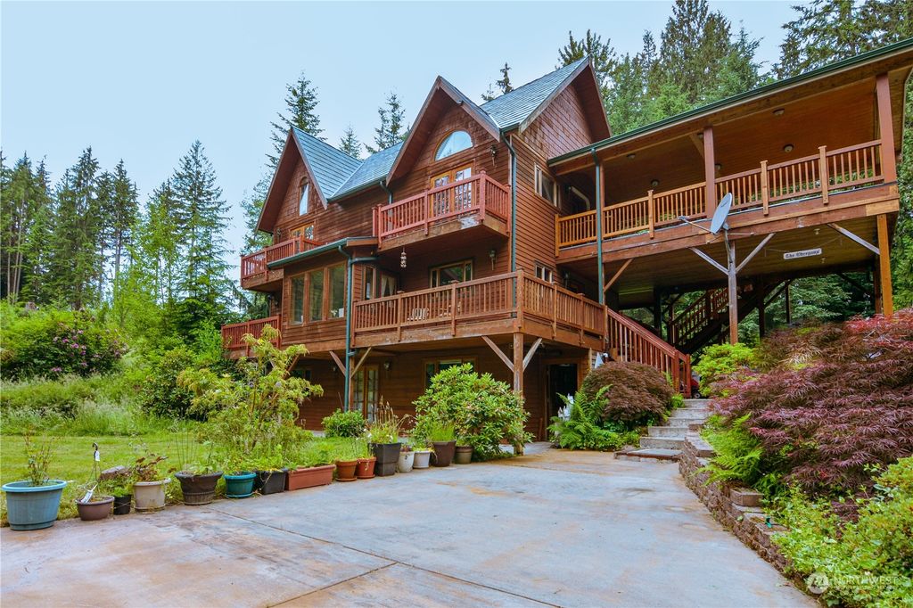 Photo of 14711 112th Street NE, Granite Falls, WA 98252 (MLS # 2127789)