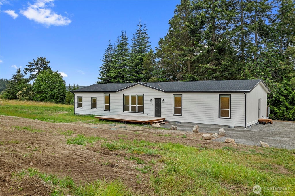Photo of 38143 State Route 20, Oak Harbor, WA 98277 (MLS # 2548653)