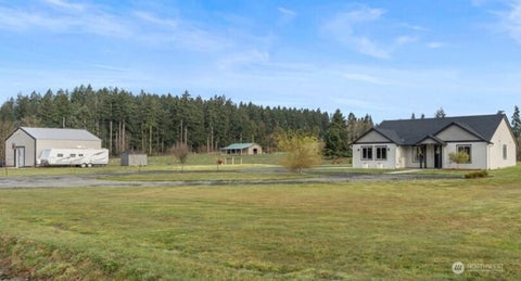 Photo of 219 Bremgartner Road, Winlock, WA 98596 (MLS # 2502172)