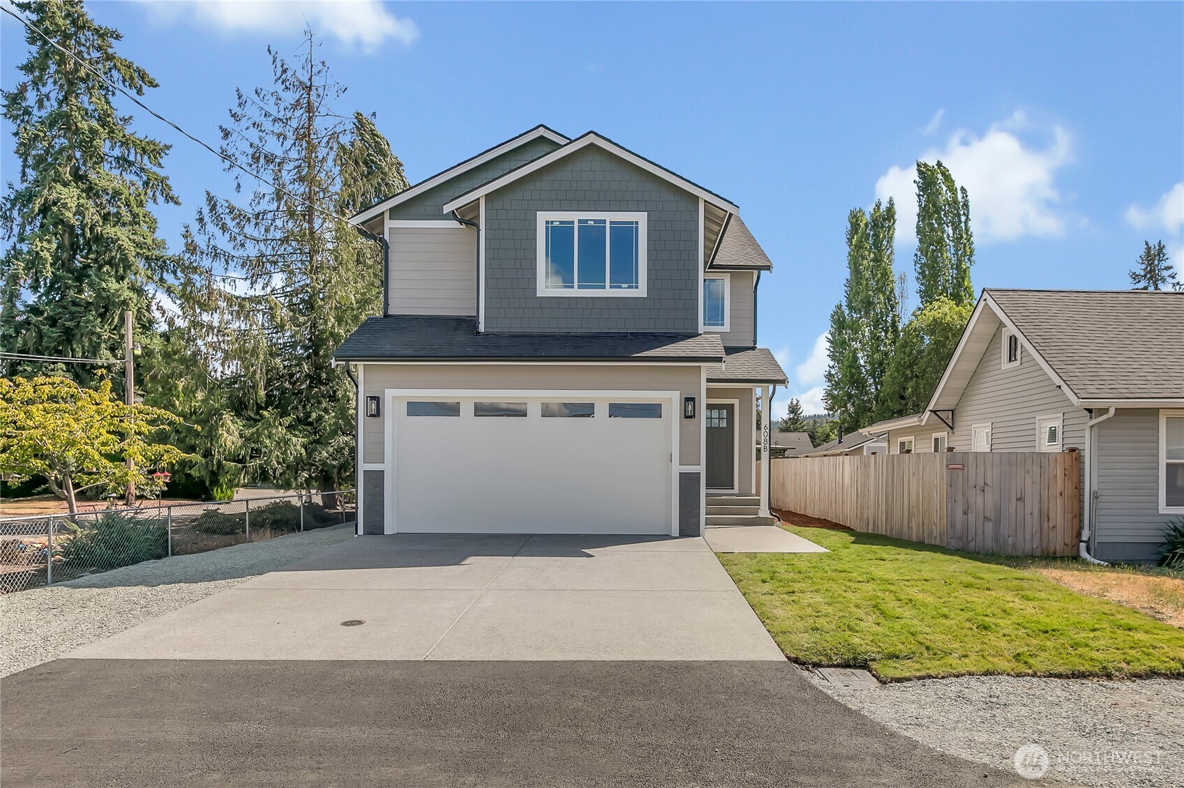608 Deeded Lane SW