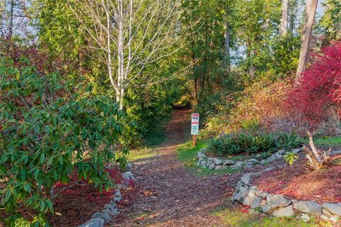 A home in Camano Island