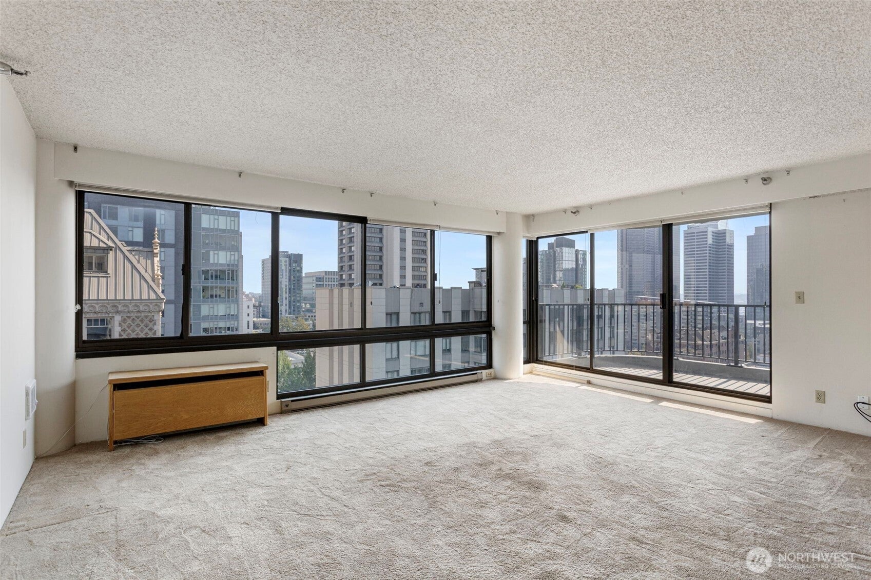1120 Spring Street 1404