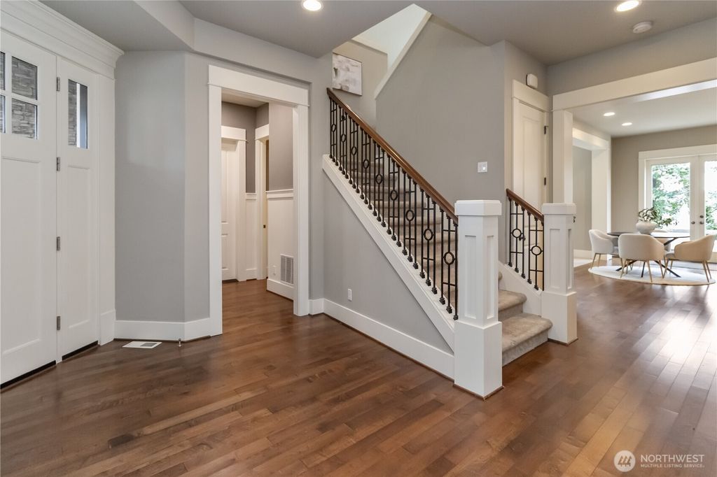 Photo of 3232 112th Avenue SE, Bellevue, WA 98004 (MLS # 2497528)