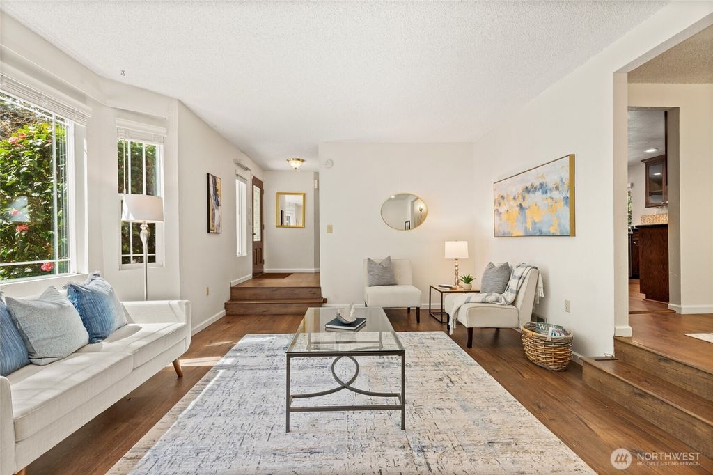 Photo of 20817 29th Avenue SE, Bothell, WA 98021 (MLS # 2357027)