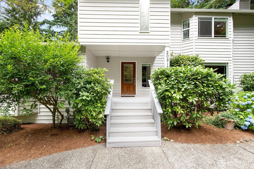 Photo of 20817 29th Avenue SE, Bothell, WA 98021 (MLS # 2357027)