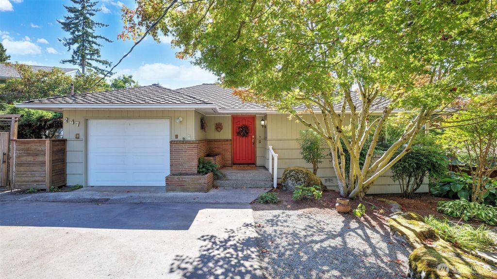 Photo of 247 SW 191st Street, Normandy Park, WA 98166 (MLS # 2435287)