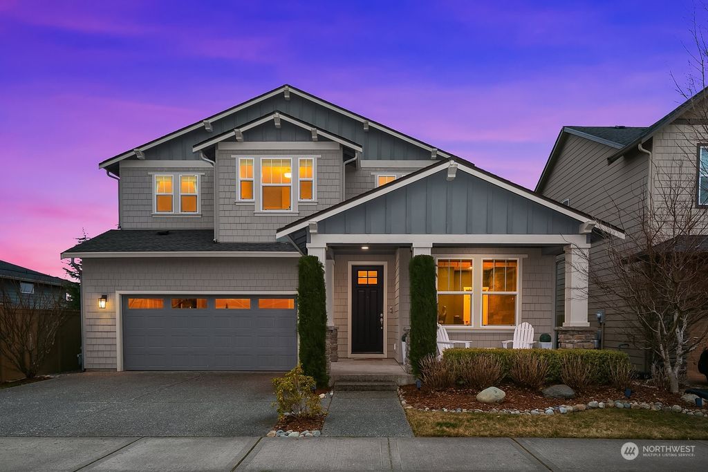 Photo of 9024 Satterlee Avenue SE, Snoqualmie, WA 98065 (MLS # 2043921)