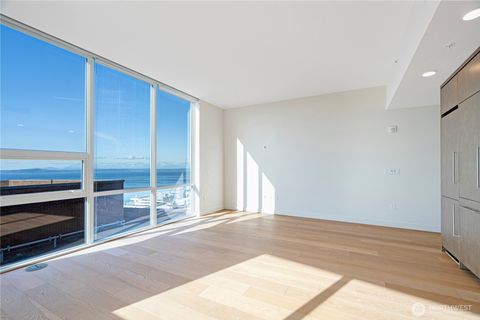 Photo of 121 Stewart Street #1605, Seattle, WA 98101 (MLS # 2523221)