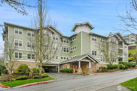 Photo of 4406 Providence Point Place SE #310, Issaquah, WA 98029 (MLS # 2459875)