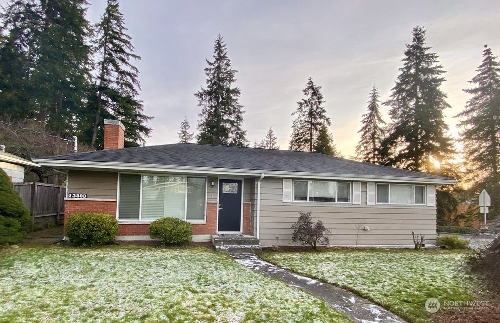 Photo of 13803 SE 40th Street, Bellevue, WA 98006 (MLS # 2321907)