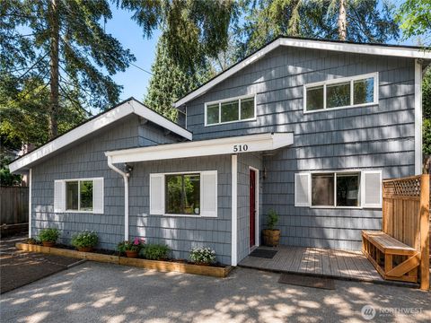 Photo of 510 N 138th Street, Seattle, WA 98133 (MLS # 2523610)